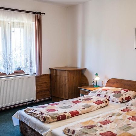 Hotel Penzion U Dřevěného ptáka Protivín Esterno foto